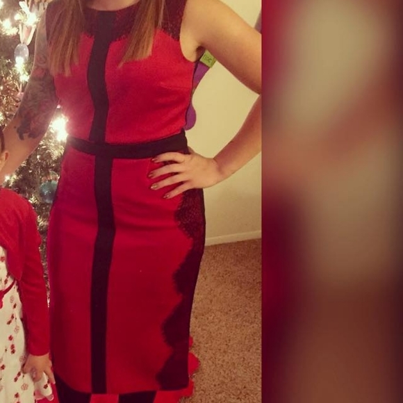 NY&Co Bodycon Dress Red/Black w/Lace - Picture 3 of 3